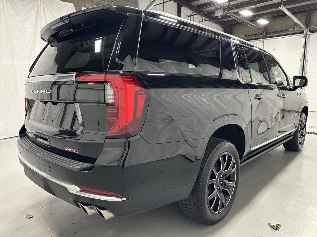 used 2025 GMC Yukon XL car, priced at $78,995