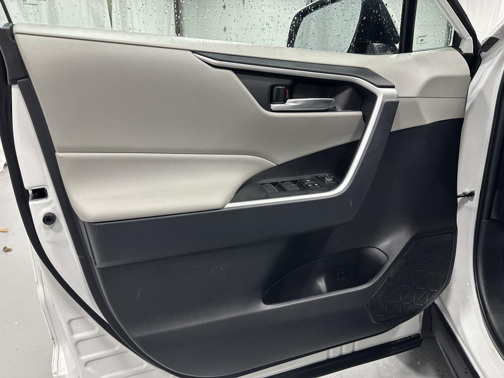 used 2025 Toyota RAV4 Hybrid car, priced at $32,995