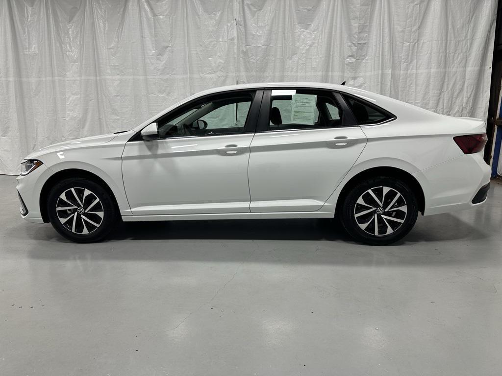 used 2025 Volkswagen Jetta car, priced at $18,495