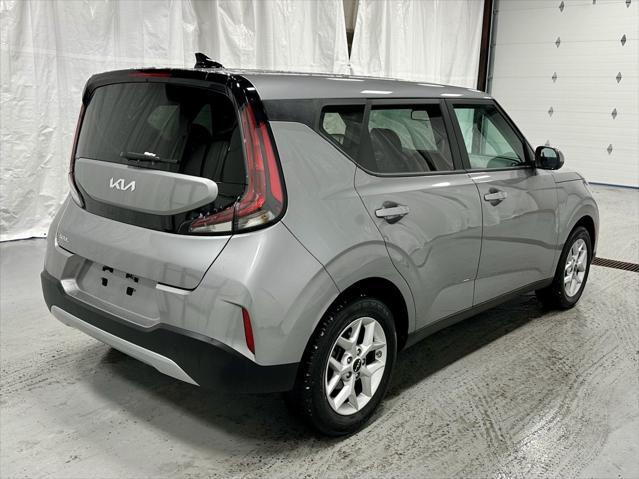 used 2024 Kia Soul car, priced at $16,295