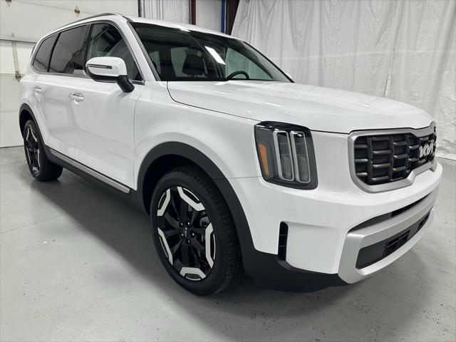 used 2025 Kia Telluride car
