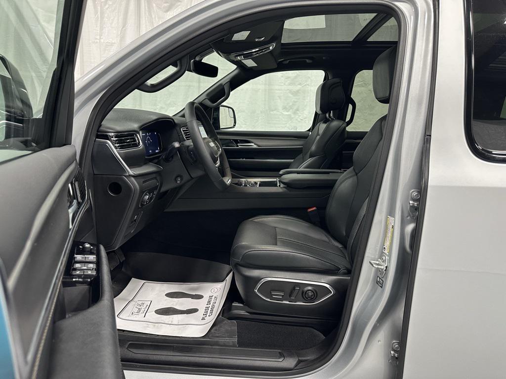 used 2024 Jeep Wagoneer L car, priced at $57,495