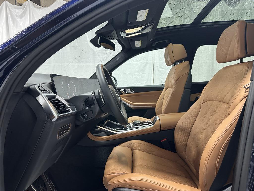 used 2025 BMW X7 car, priced at $76,995