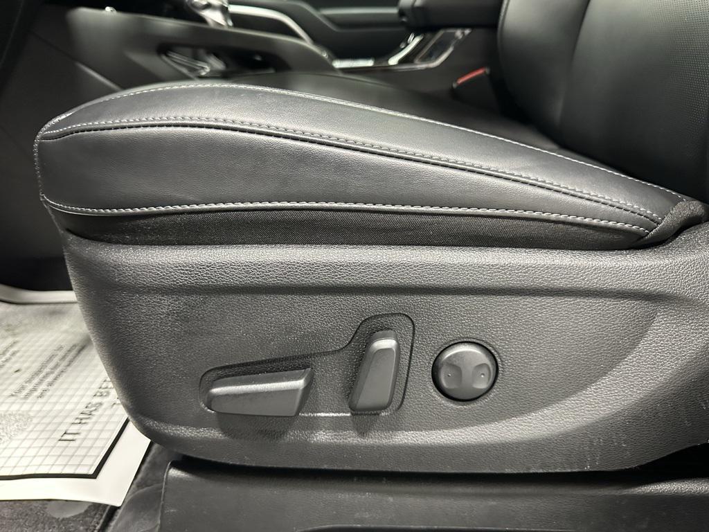 used 2025 Kia Telluride car, priced at $35,495