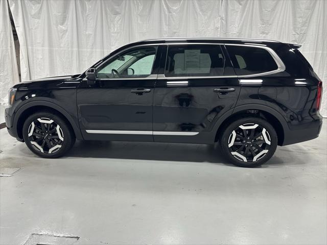 used 2025 Kia Telluride car, priced at $38,495
