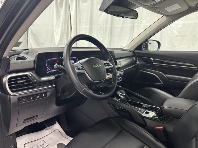 used 2025 Kia Telluride car, priced at $38,495