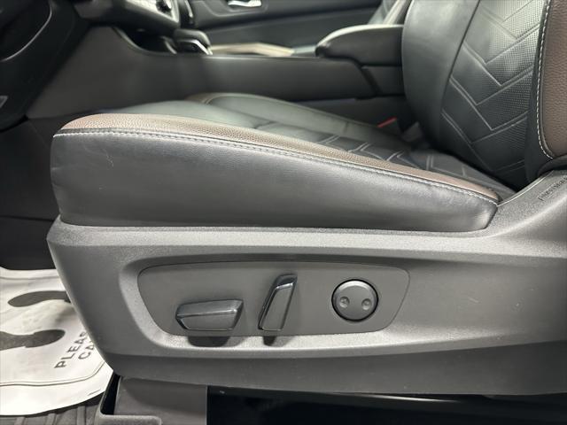 used 2022 Nissan Pathfinder car, priced at $31,995