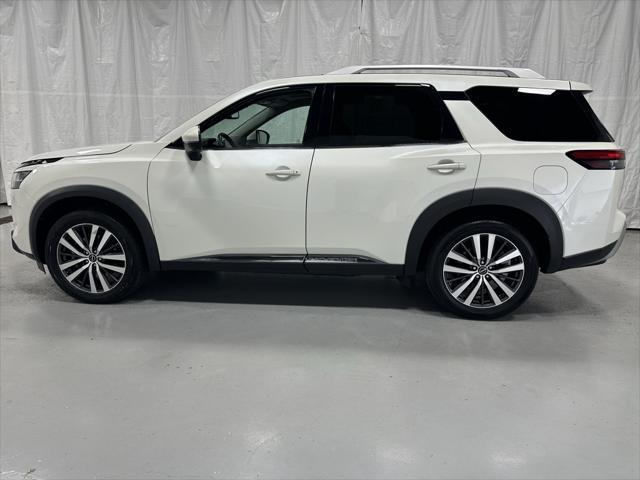 used 2022 Nissan Pathfinder car, priced at $31,995