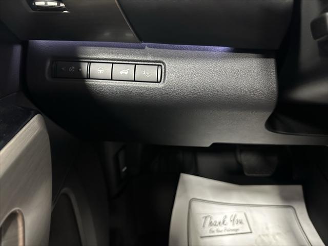 used 2022 Nissan Pathfinder car, priced at $31,995