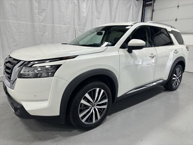 used 2022 Nissan Pathfinder car, priced at $31,995
