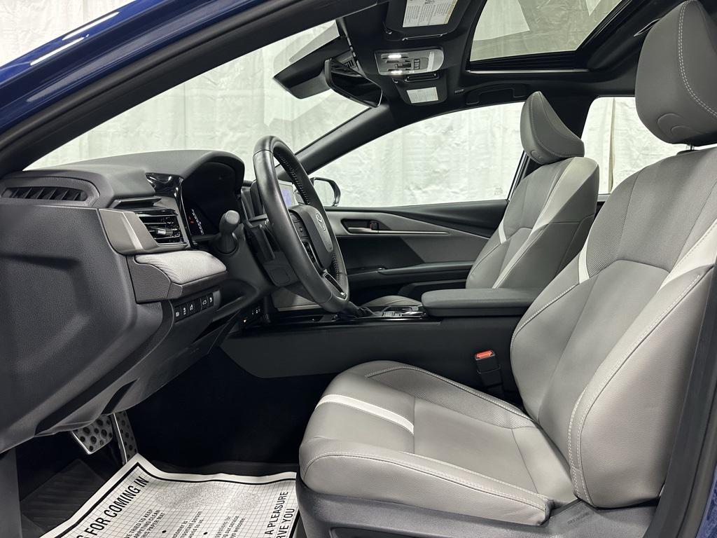 used 2025 Toyota Camry car