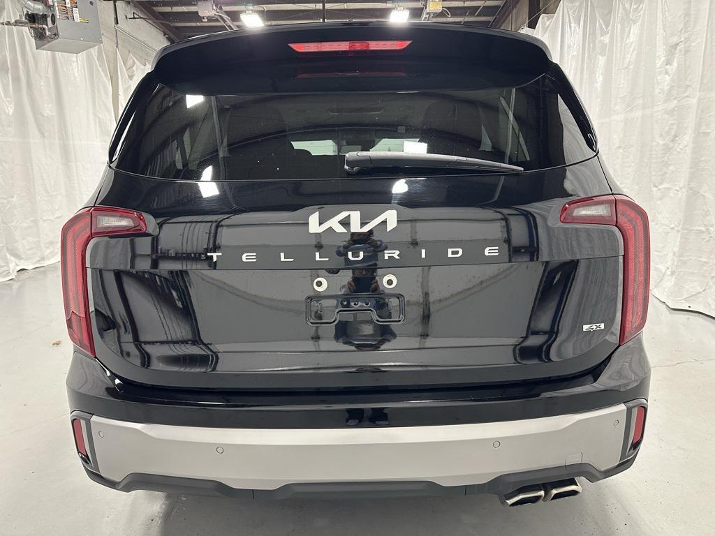 used 2025 Kia Telluride car, priced at $35,995