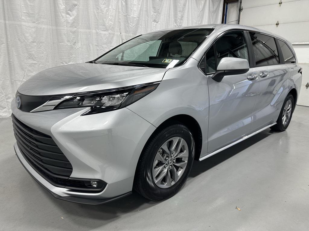 used 2025 Toyota Sienna car, priced at $43,495