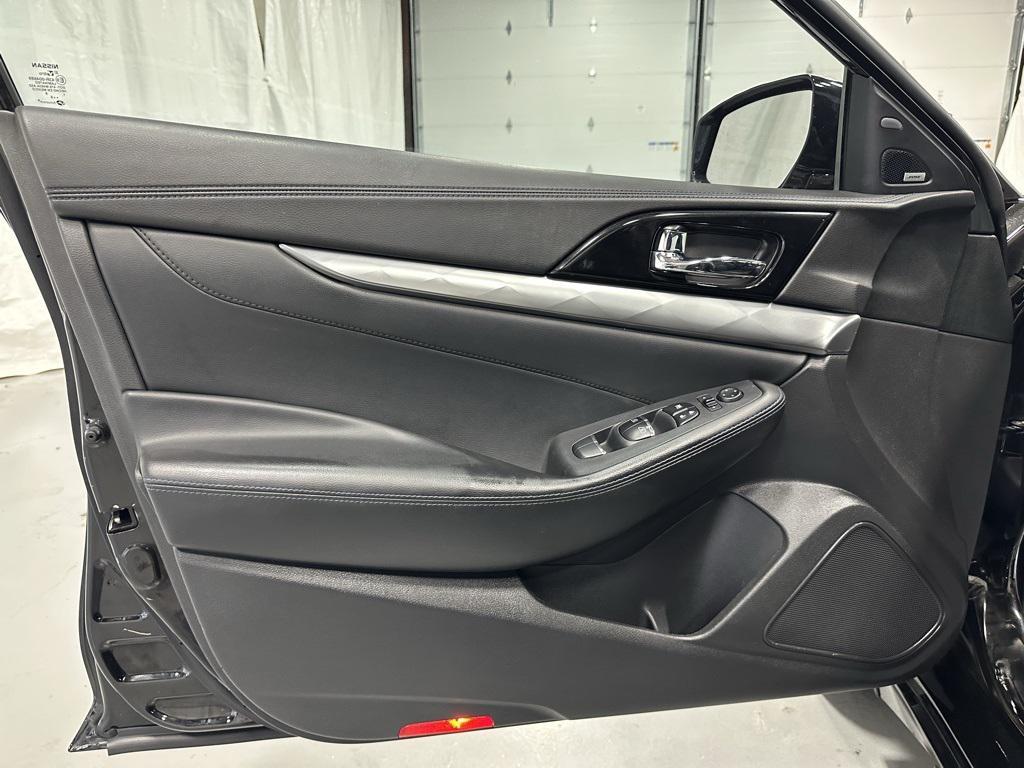 used 2017 Nissan Maxima car, priced at $16,995