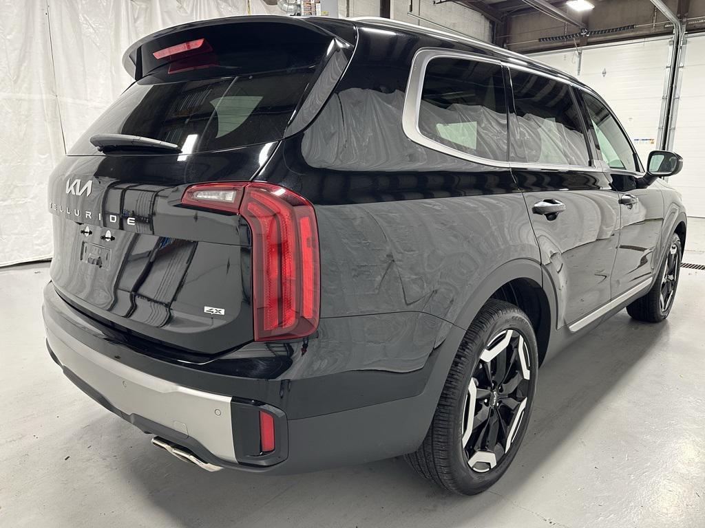 used 2025 Kia Telluride car, priced at $37,495