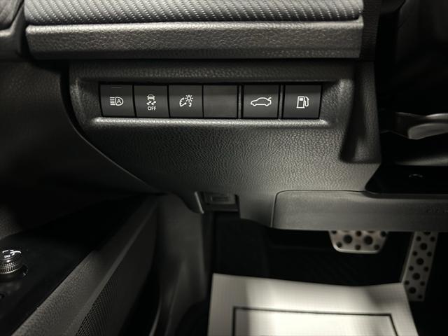 used 2025 Toyota Camry car, priced at $28,995