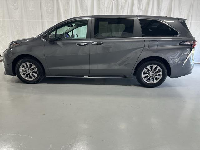 used 2025 Toyota Sienna car, priced at $43,995