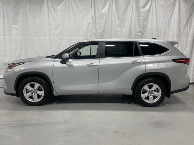 used 2024 Toyota Highlander car, priced at $36,995