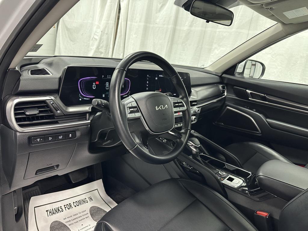 used 2025 Kia Telluride car