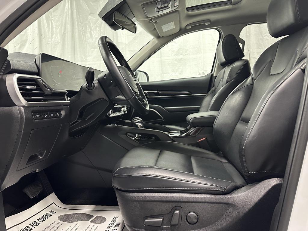 used 2025 Kia Telluride car