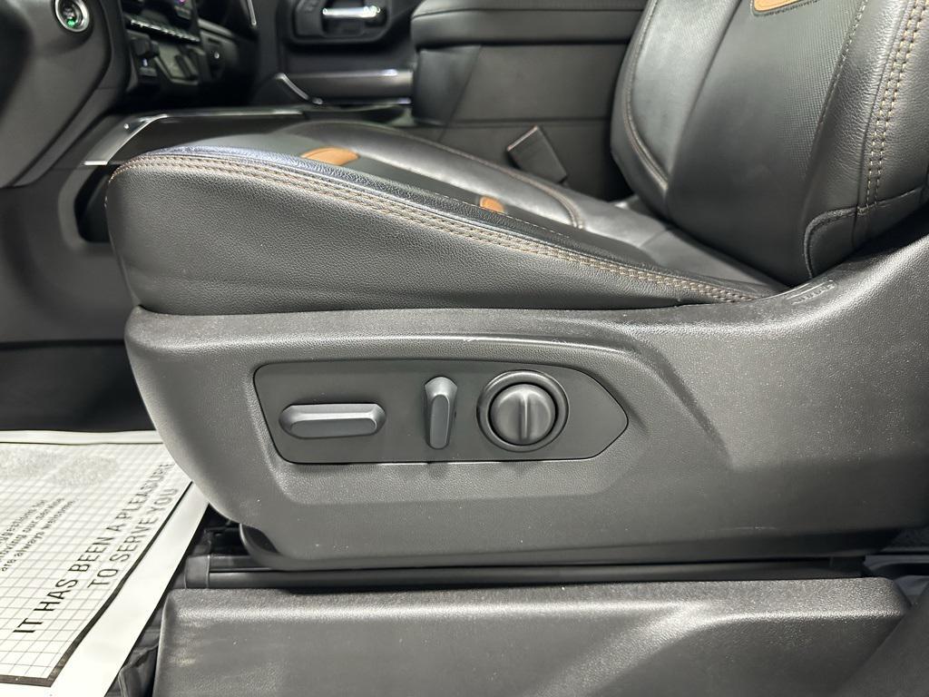 used 2022 GMC Sierra 2500 car, priced at $49,995