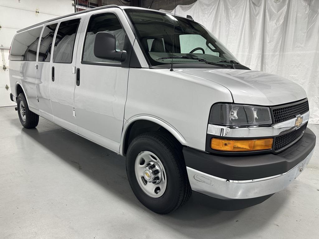 used 2024 Chevrolet Express 3500 car