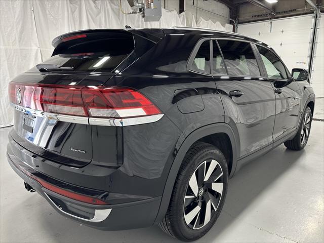 used 2025 Volkswagen Atlas Cross Sport car, priced at $38,995