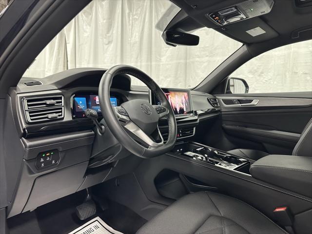 used 2025 Volkswagen Atlas Cross Sport car, priced at $38,995