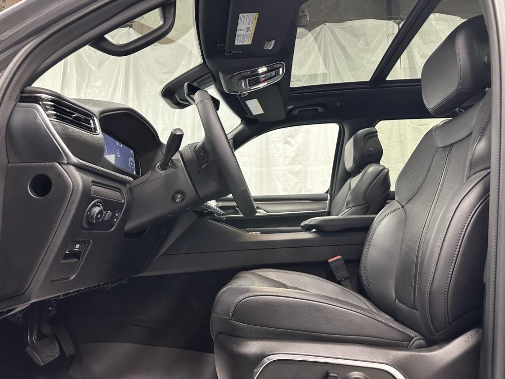 used 2024 Jeep Wagoneer L car, priced at $61,995