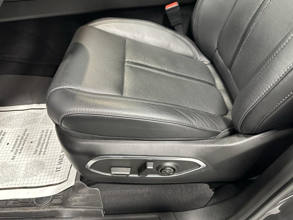 used 2024 Jeep Wagoneer L car, priced at $61,995