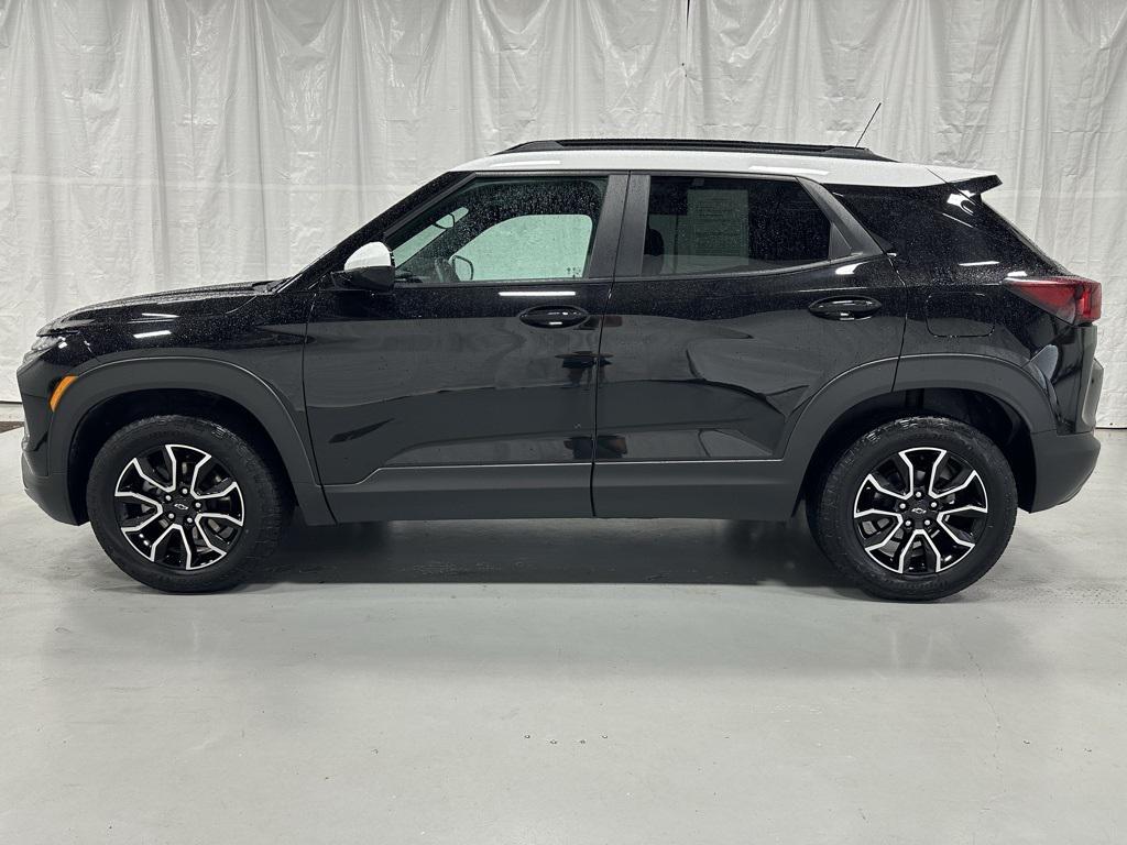used 2024 Chevrolet TrailBlazer car, priced at $24,995