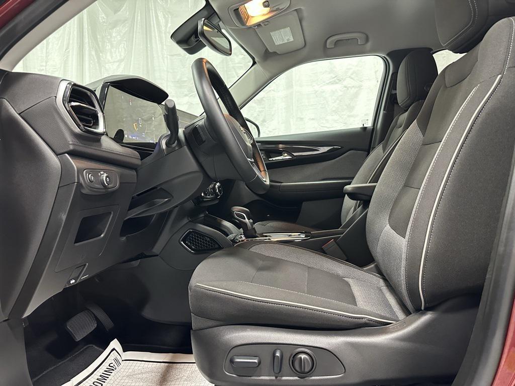 used 2024 Chevrolet TrailBlazer car, priced at $22,995