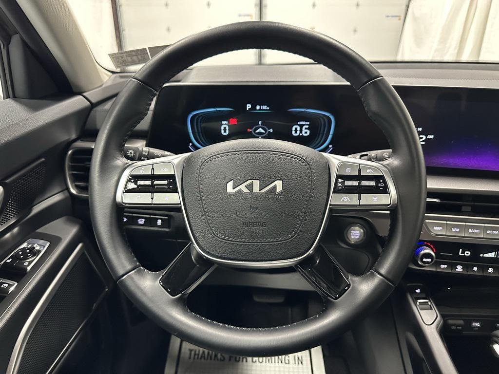 used 2025 Kia Telluride car, priced at $37,495