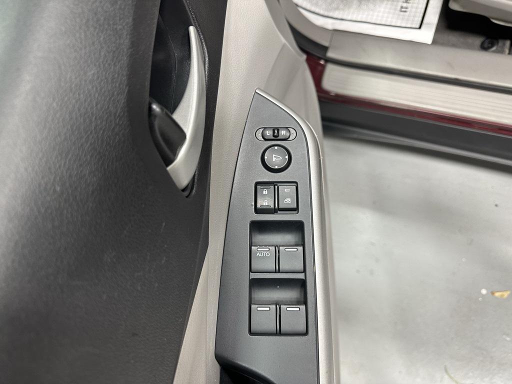 used 2014 Honda CR-V car, priced at $11,995