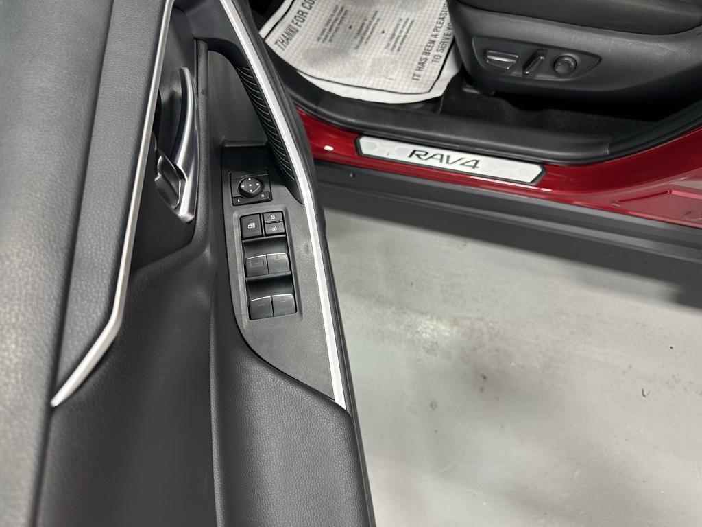 used 2025 Toyota RAV4 Hybrid car, priced at $31,995