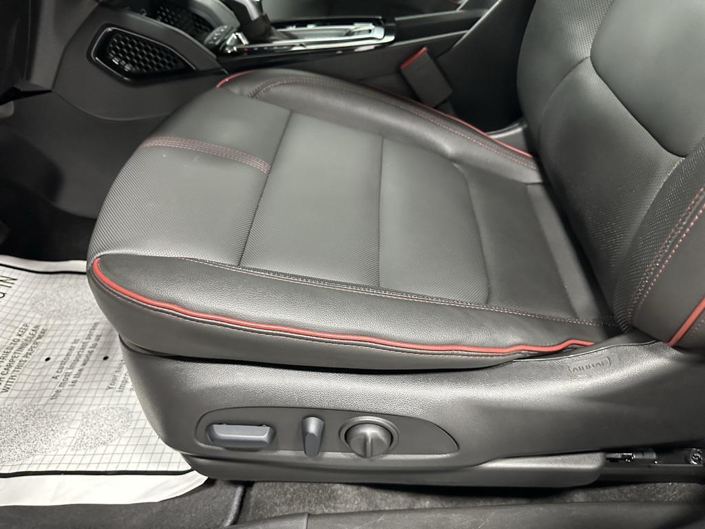 used 2024 Chevrolet TrailBlazer car