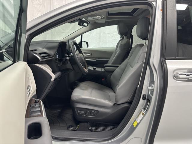 used 2024 Toyota Sienna car, priced at $42,995