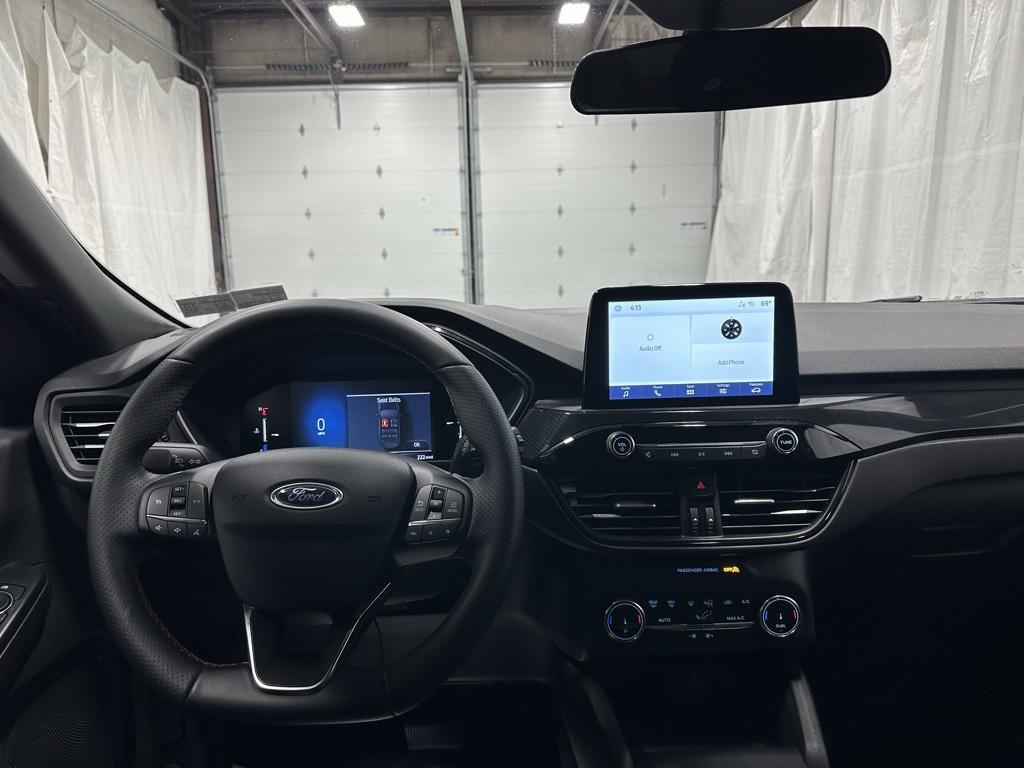 used 2025 Ford Escape car, priced at $25,995