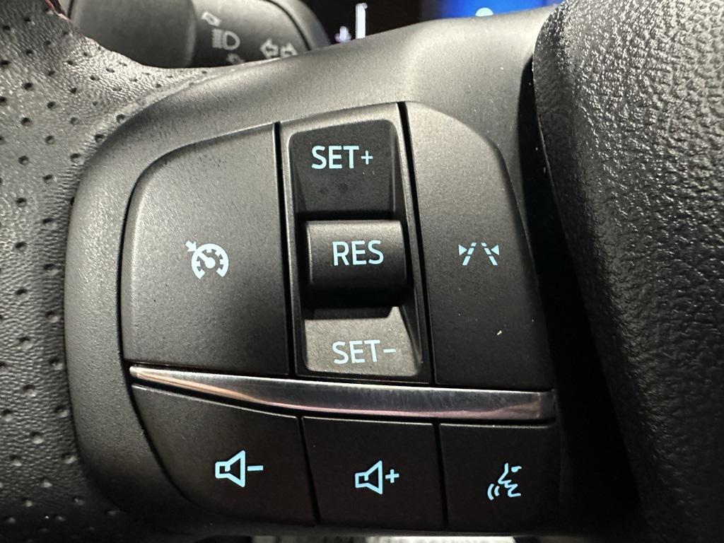 used 2025 Ford Escape car, priced at $25,995