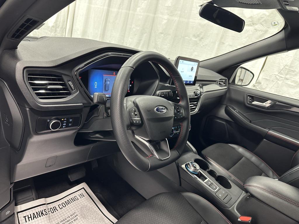 used 2025 Ford Escape car, priced at $25,995