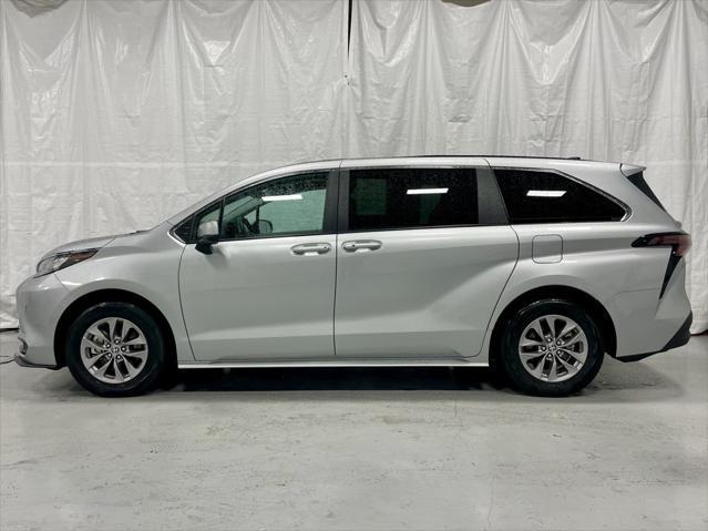 used 2023 Toyota Sienna car, priced at $38,995