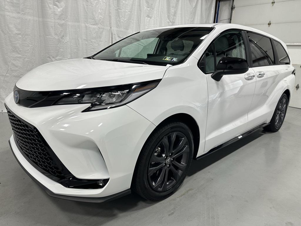 used 2025 Toyota Sienna car, priced at $47,995
