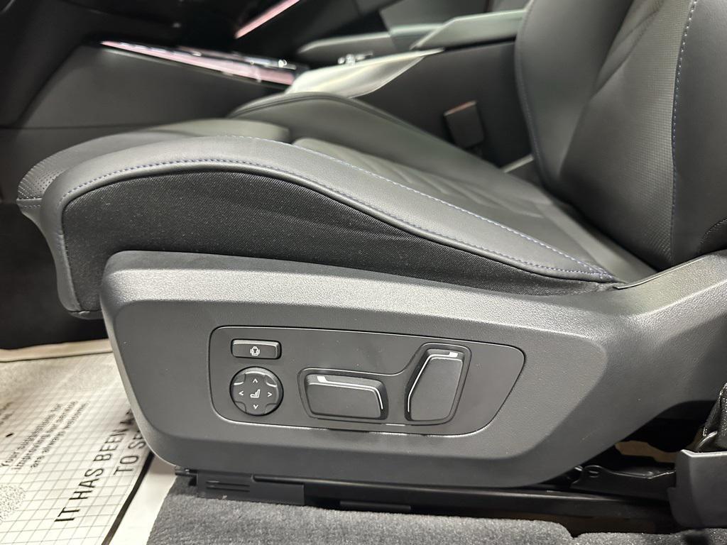 used 2025 BMW X3 car, priced at $47,995