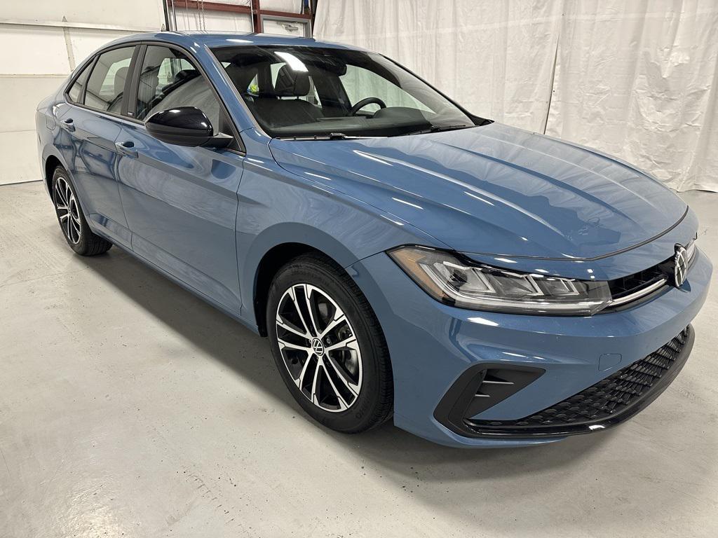 used 2025 Volkswagen Jetta car