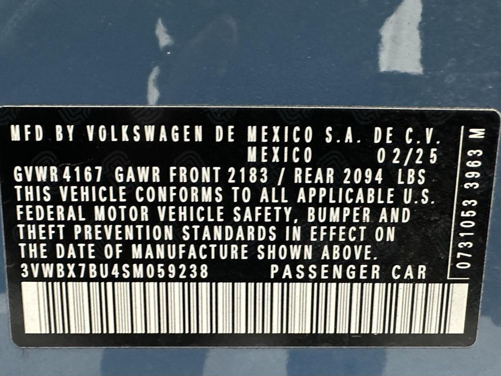 used 2025 Volkswagen Jetta car