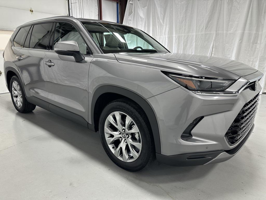 used 2025 Toyota Grand Highlander car, priced at $50,995