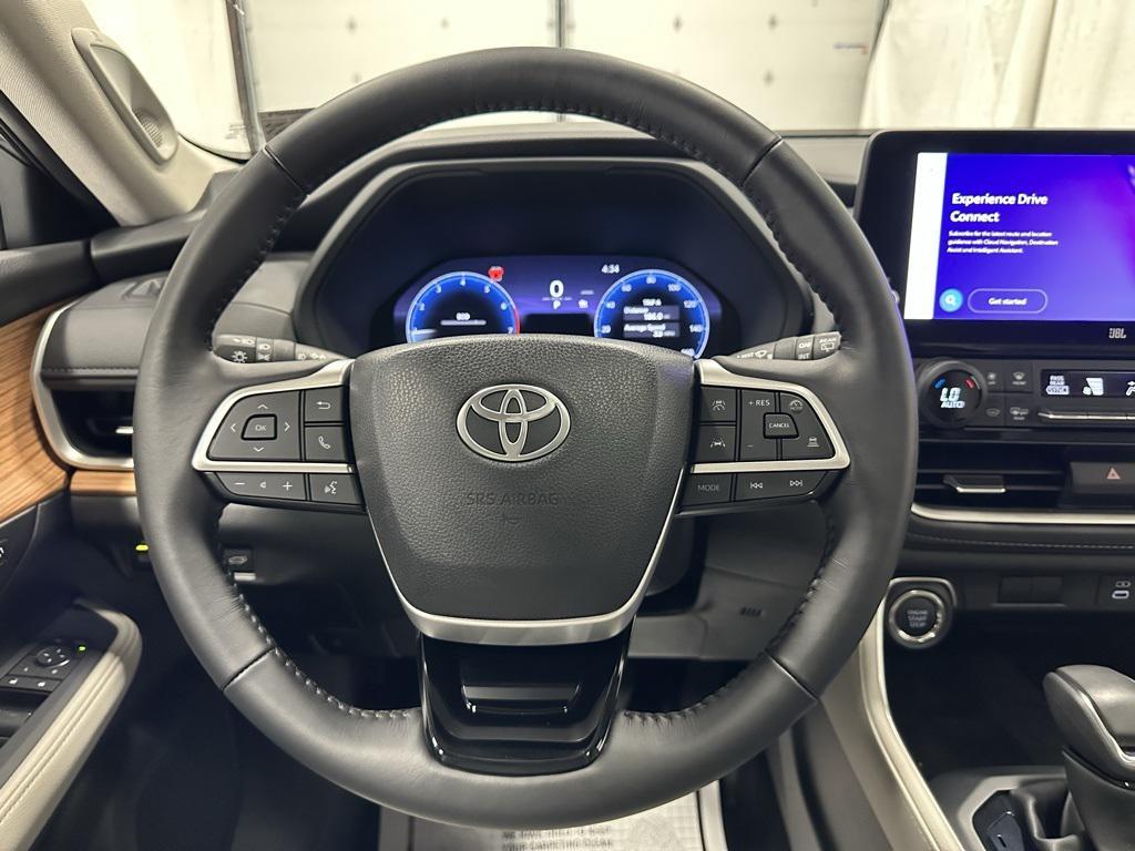 used 2025 Toyota Grand Highlander car, priced at $49,995