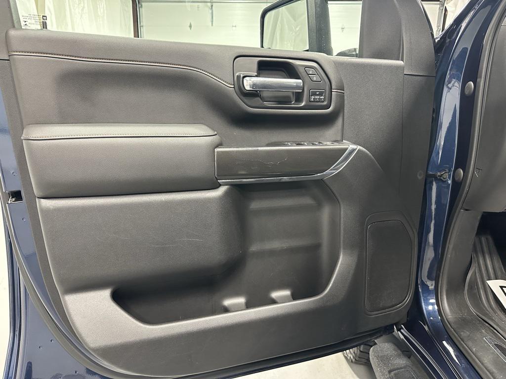 used 2022 GMC Sierra 2500 car, priced at $50,995