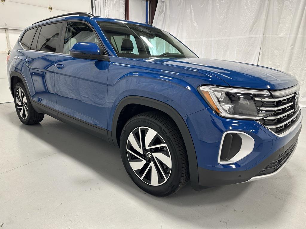 used 2025 Volkswagen Atlas car, priced at $38,495