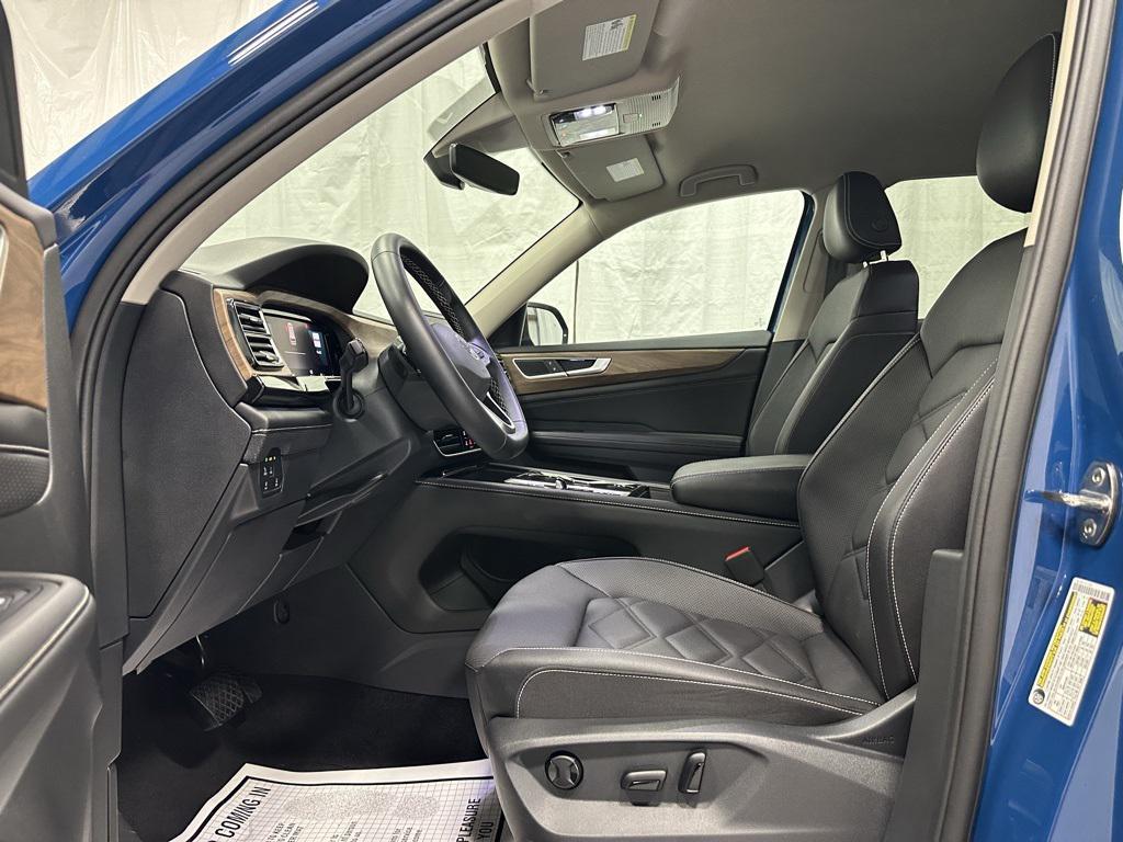 used 2025 Volkswagen Atlas car, priced at $38,495